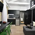 Queen 4 Apartment In The Heart Of The Corfu Historical Old Town Center
